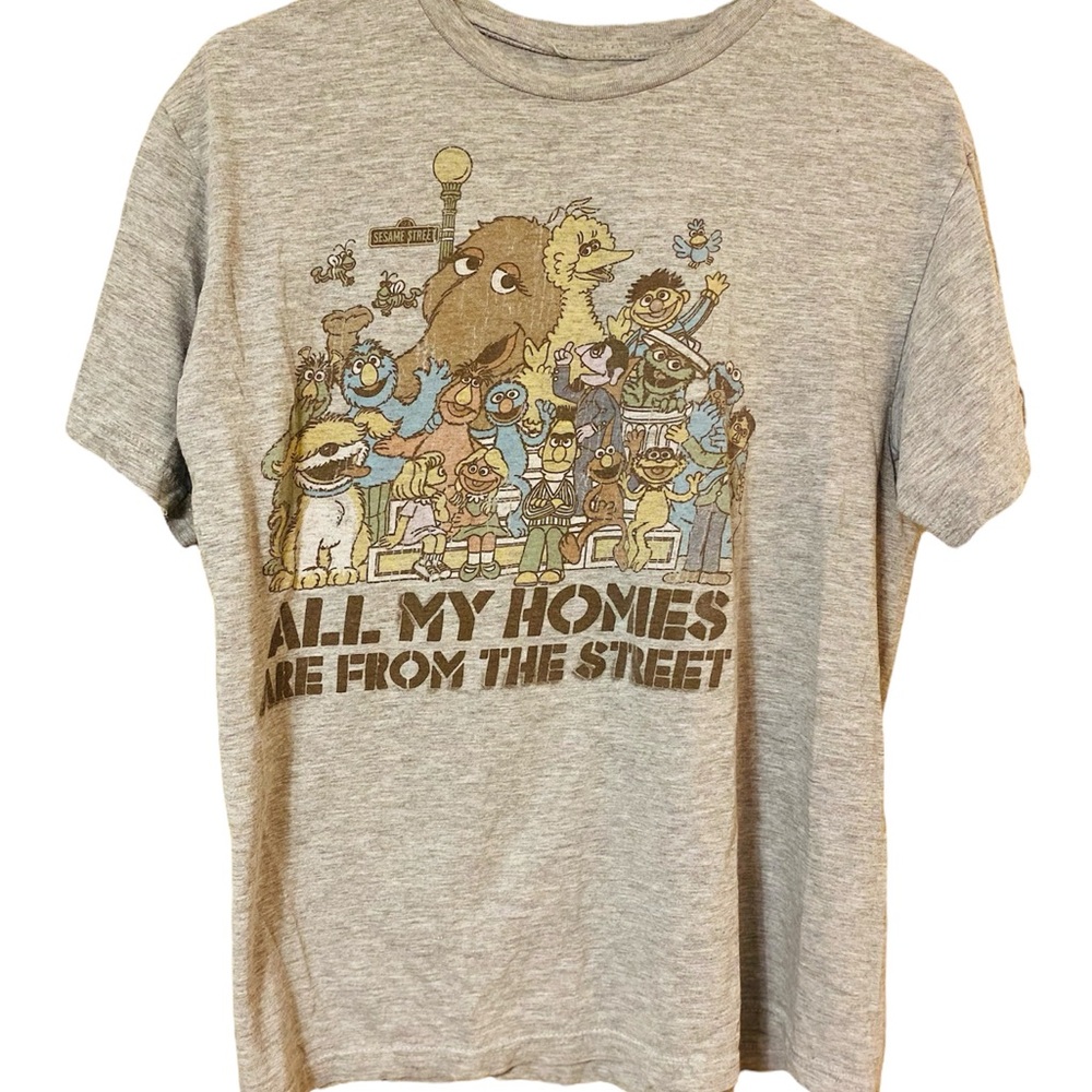 Gray Sesame Street Graphic T-shirt